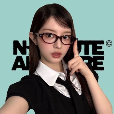 tiny_ot5's profile picture. pretty tiny 😛