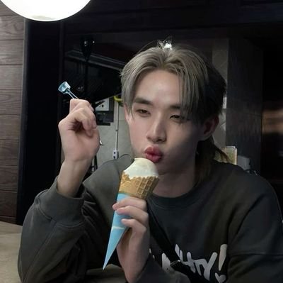 lovedbyhongshi's profile picture. i love you, ain't that crazy?