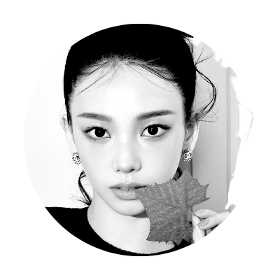 rinaw's profile picture. Outborne of @TaleOfK4, “..ℬrittle pageantry revere solemnity.”