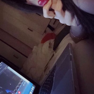 Uazutsate's profile picture. الفولو اختياري