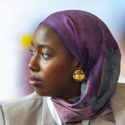 random_raby's profile picture. 