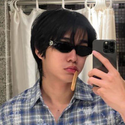 wubooms's profile picture. ꒰•✧ # 𝗮𝗼𝘂𝗯𝗼𝗼𝗺 🌼🧸 ! ꒱