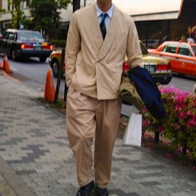 joe_smec's profile picture. 中小企業診断士2025受験生｜元経営学徒｜経営戦略論・人的資源管理論をベースに、「企業経営理論」を実務のストーリーとゆるくつなぐnoteを書いています。診断士一次試験・二次試験の橋渡しになるような【ゆる経営理論】シリーズを更新中。※発言は個人の見解です。