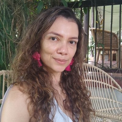 andreanami's profile picture. ..Keep it simple. Be (a) present.