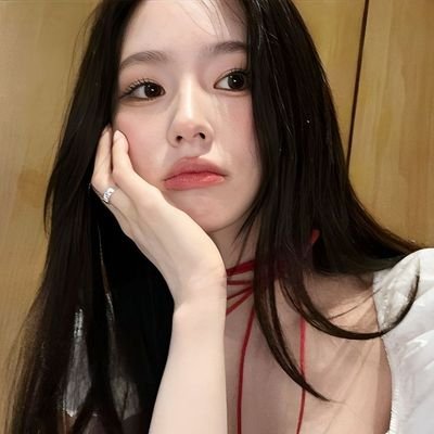 faepry's profile picture. .