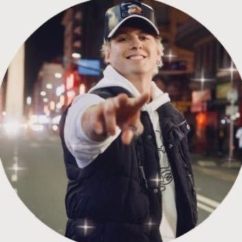 01Chofia5's profile picture. I❤️BTR/CNCO/MB/CV/EB/RC/DP/AM/SV/MR/JC/Rusher,Bautister,Paisana,Velerz,❤️My Baby’s❤️@Heffrondrive, @Christophervele, @1loganhenderson, @Erickbriancolon