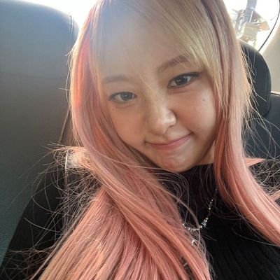 joysafica's profile picture. adoro pokemons, mulheres e filmes.