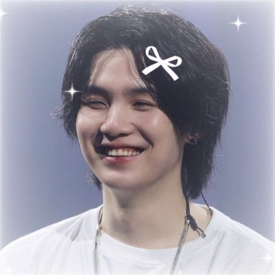 monkapembet's profile picture. #방탄소년단 ——★˚₊· ○ B T S L O C K D O W N !! ot7