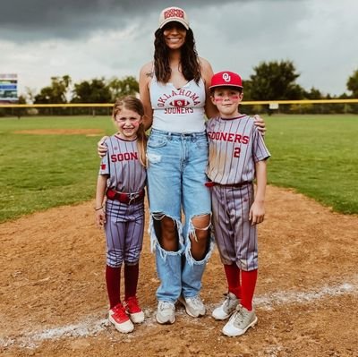 caseylynnf10's profile picture. wife,mom,Sooner fan. Boomer Sooner till I die! Jesus Christ is my Lord and Savior.