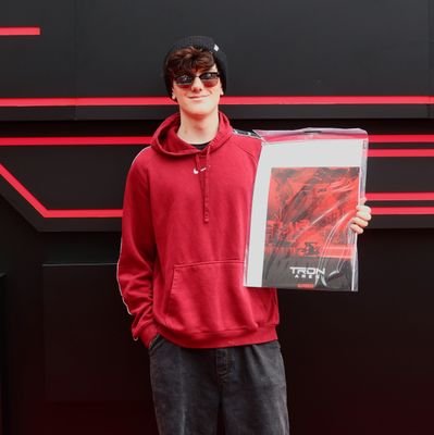 TomMCJL's profile picture. 