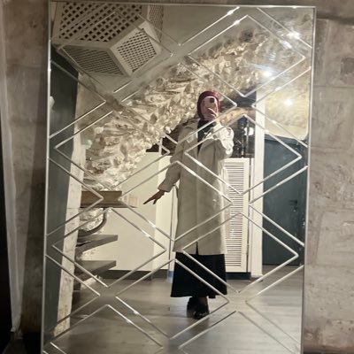 MalakGhane86031's profile picture. . . خيرُ الأمورِ ملامحي ❤️  NNU