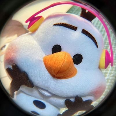 livcuid's profile picture. ﹏  ♡ ρɦα𝗌𝖾 :  ۶ৎ  weaving  stories  through 
 crafted  treasures  ୭ ˚. ᵎᵎ