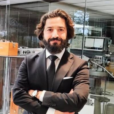 kuralay_hakan's profile picture. TRT İzmir Radyosu Müdürü