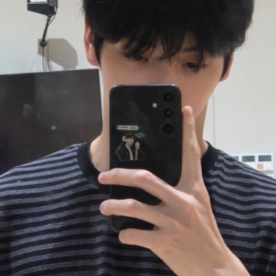 soobmeto's profile picture. .       @ TXT: i promise to love you more than the word love

💕 @ilvkittenz
