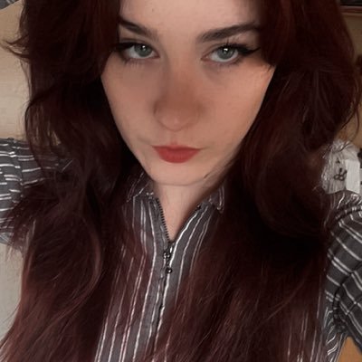 divatrons's profile picture. in your kitchen walls. i don’t make the rules :/