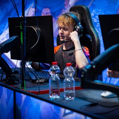 Tr1ckyCS's profile picture. 18 yo 🇩🇰 Pro CS for @XPERION_NXT Business inquiries: @DjangoESPORT