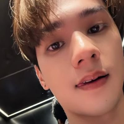 babygallair3's profile picture. Fan acc | @maxky_rp 🐢 🌱 @basjtr 🏀🏓 @harit_keng 🦆🌻 @nampingnapat 🐰✨️