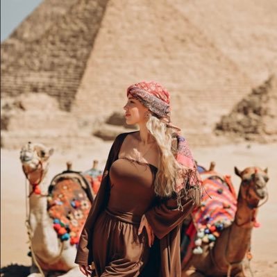 debbyvgreg's profile picture. Tunisian American🇹🇳🇺🇸 lady, sister, friend,cook, stylist 💇‍♀️,private business owner……for trump 👍.