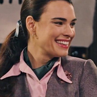 CaratterePeleon's profile picture. -Te querré siempre porque formas parte de mi