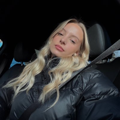 louise_mlnnn's profile picture. Streameuse @TWITCHFR ✨ CODE CRÉATEUR : BOUTADE🦩louisemln23@gmail.com💌 https://t.co/AHD1eECl7I