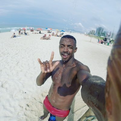 Artbrr07's profile picture. Eterno Marllon Ronka ♥️ Papai do Thony e Alisson 💙 Insta: @a.goulart07 / @flamengo