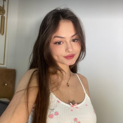 itstacyhottea's profile picture. Y(our) journey is about to start 💘
Make yourself at home! Cause my page is not just 'another' profile, but it's our own place to enjoy each other😍