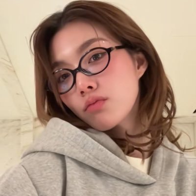 ormsblue's profile picture. fan account for lingorm, @blueorms