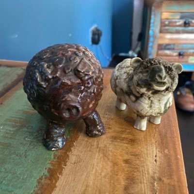 fahrenheitob1's profile picture. I follow back. UK, interested in US politics, we get the crap after! now have it. had an old acc ashamed scared of our govt! Jewish, Irish, cockney! dogs pic x