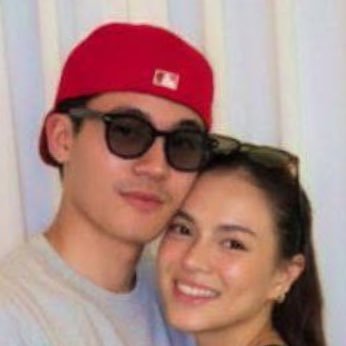 emz_pamintuan's profile picture. ❤♥💮💮💮