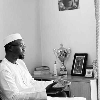 _ahmad__221's profile picture. Pol. science📚| CAD enthusiast | #Booksaddict | Politiste (polémiste) & théoricien du dimanche.