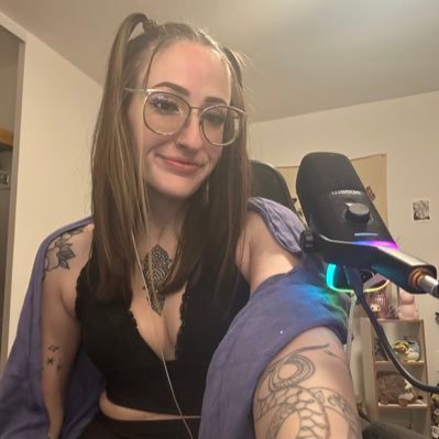 realmaisiebaby's profile picture. Community Manager @PioneersGG | 📧 maisie@kcp.gg | Community, Admin, Events / Esports @MarvelRivals | plur | L♡