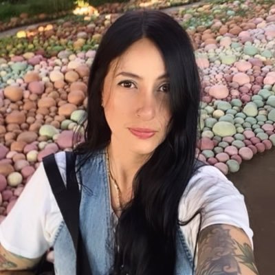 VJaune's profile picture. Nimiedades. ॐ 𐦐☾ ☯︎︎ 🂱 ♓︎ ☽ ♬ ✿