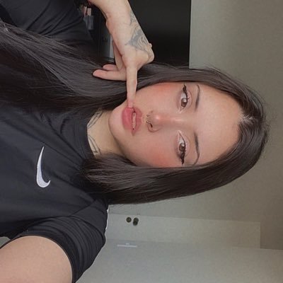 rafaelaporsch's profile picture. ☆streamer♡ ୨୧ LINKS NA BIO ୨୧