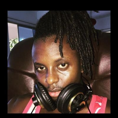 peeki_kamau's profile picture. .... KIBURIIIIIII