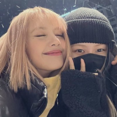 Chaelisasmom's profile picture. 