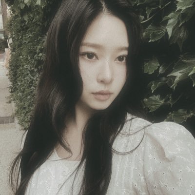 vesteig's profile picture. 