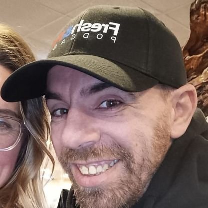 PeezyBooskie's profile picture. They don't understand the things I say on Twitter.