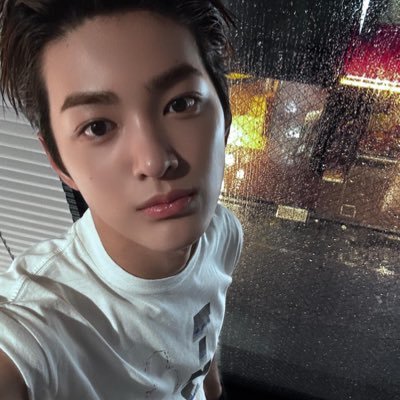 miuisbliss's profile picture. made a meal and threw it up on Sunday