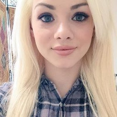 SandraHot16074's profile picture. 