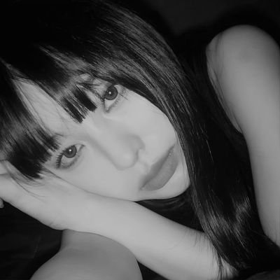 jalragist's profile picture. @writtenrelics | sunharem (mostly heesun) ✦