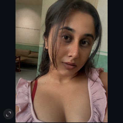 dyuthi_kv's profile picture. art-ishhh?