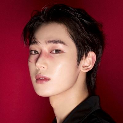 drunkdazeddd24's profile picture. Fan account