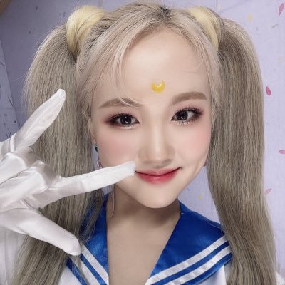 1m0tih's profile picture. 