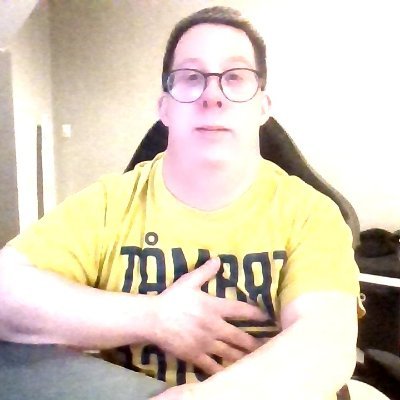 tobiasVenn9222's profile picture. singel