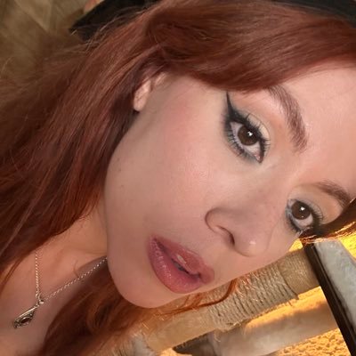 krystelbaca's profile picture. villain🥀