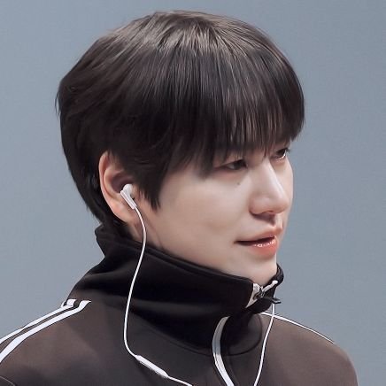 bn_kyu's profile picture. KYUHYUN 🐶 / fan account / 팬아트 / 보정 / etc. / 비팔 알림 🔕 / 2차 가공 및 상업적 이용 🚫
