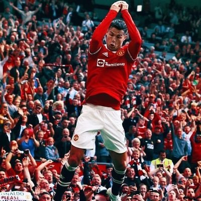 Sweet_Jessi69's profile picture. Bleéd red _ Ronaldo fanatic. send your options to my bank account 🖥️💯