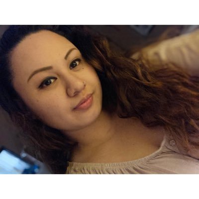 noelaniexmark's profile picture. Capricorn ♑️ | mark • noelanie • skye 💛