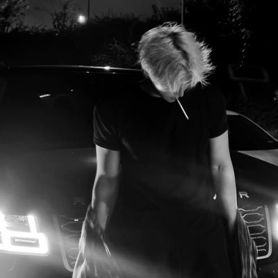 YedU6915's profile picture. 