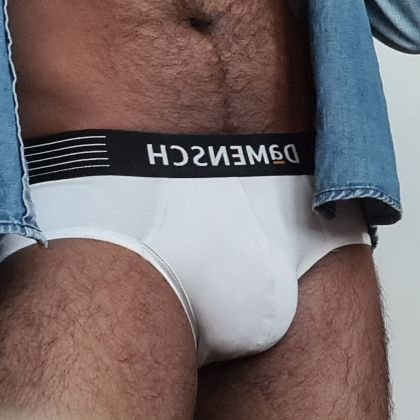 thenakeddude007's profile picture. Just here for watching NSFW content. No personal questions/pics.